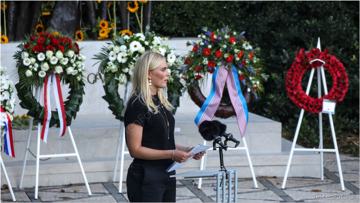 Herdenking Indisch Monument. Foto-40.