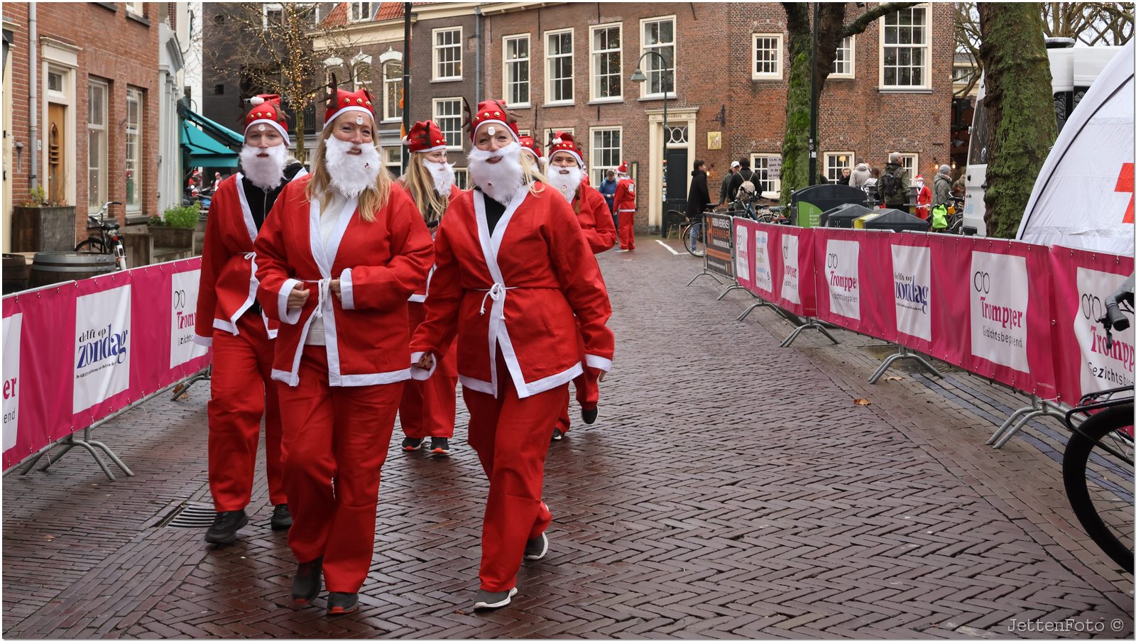 SantaRun Delft. Foto-11.