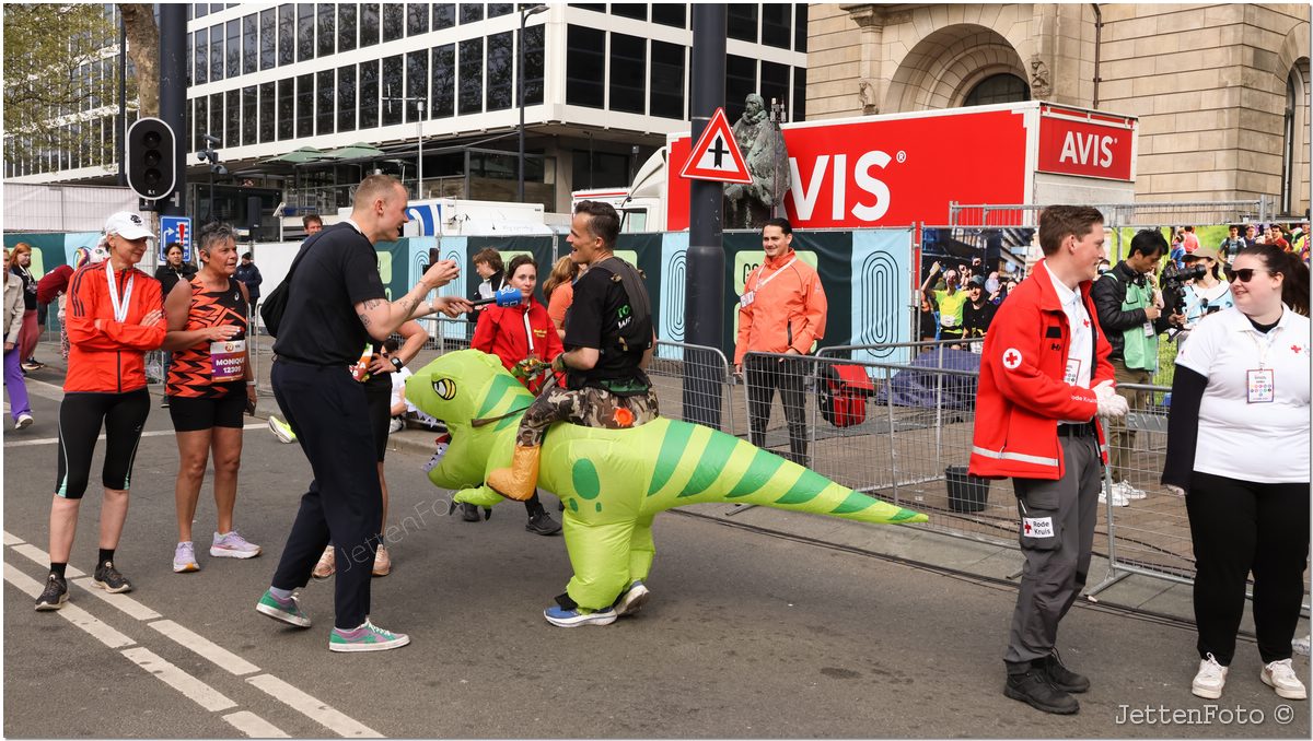 Marathon Rotterdam 2025. Foto-66.