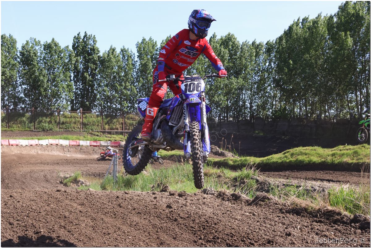 Motorcross. Foto-24.
