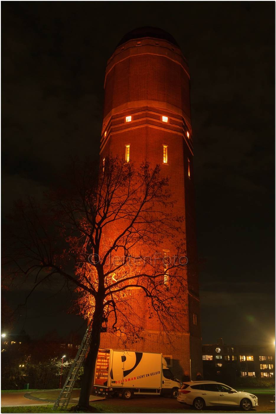 Watertoren in Orange Light. Foto-35.